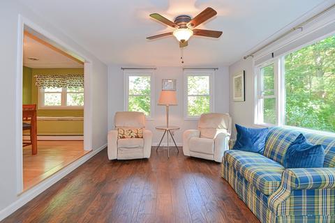 10 Longmeadow Dr, Canton, MA 02021 photo 17