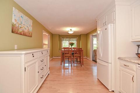 10 Longmeadow Dr, Canton, MA 02021 photo 12