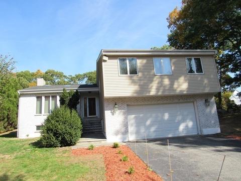 117 Dayton St, Danvers, MA 01923 photo 2