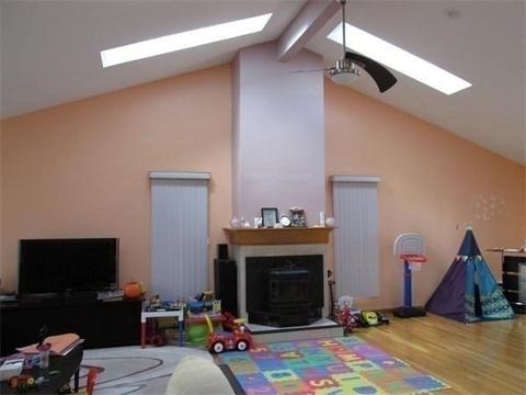 117 Dayton St, Danvers, MA 01923 photo 9