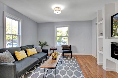 12 Cedar Ct, Wakefield, MA 01880 photo 4