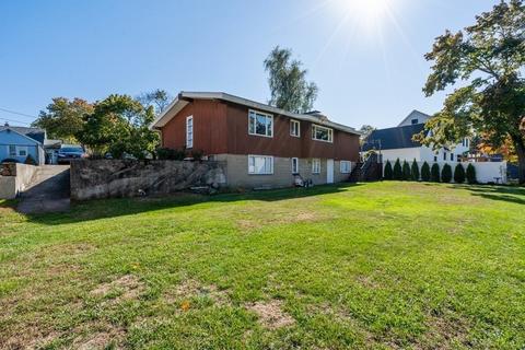 2 Pershing Pl, Stoneham, MA 02180 photo 20