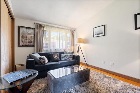 2 Pershing Pl, Stoneham, MA 02180 photo 13