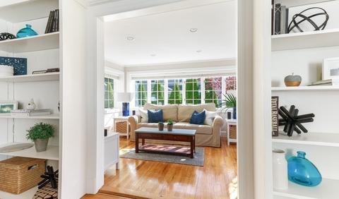 17 Thompson Ave, Hingham, MA 02043 photo 5