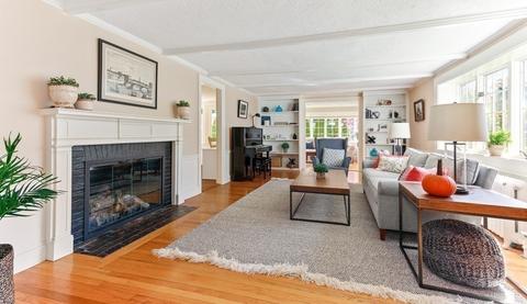 17 Thompson Ave, Hingham, MA 02043 photo 4