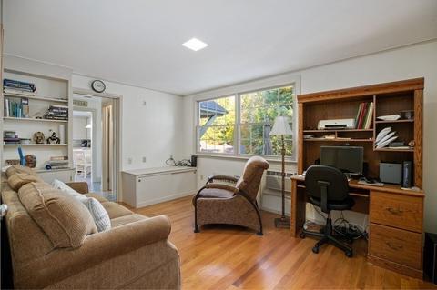 24 Howland Ln, Hingham, MA 02043 photo 17