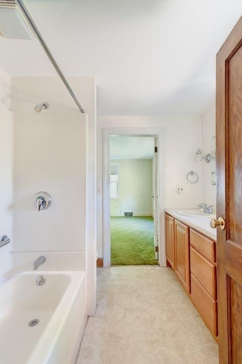 166 Broad St, Barre, MA 01005 photo 14