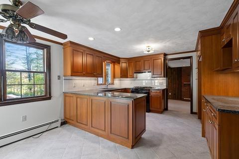 29 Mohawk Rd, Andover, MA 01810 photo 16