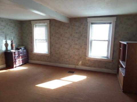31 Boyd St, Leicester, MA 01611 photo 10
