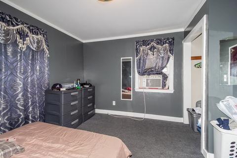 219 Pendleton Ave, Springfield, MA 01109 photo 19