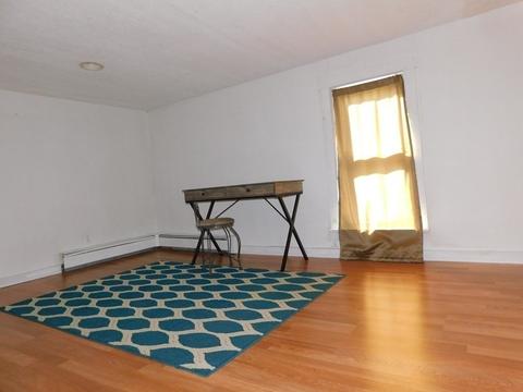 329 Walnut St, Fall River, MA 02720 photo 10
