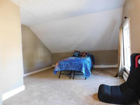 329 Walnut St, Fall River, MA 02720 photo 17