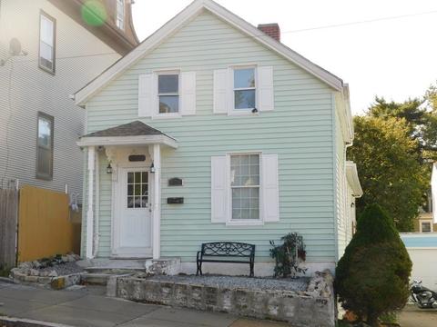 329 Walnut St, Fall River, MA 02720 photo 18
