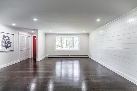 74 Monomoy Cir, Barnstable, MA 02632 photo 5