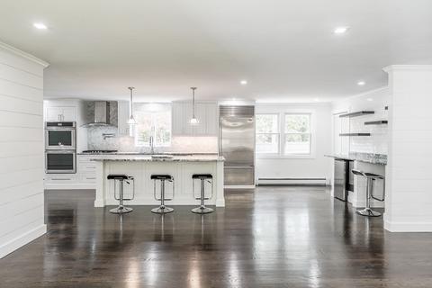 74 Monomoy Cir, Barnstable, MA 02632 photo 6