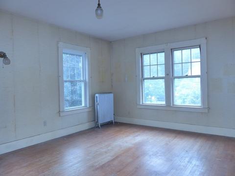 231 S Main St, Orange, MA 01364 photo 10