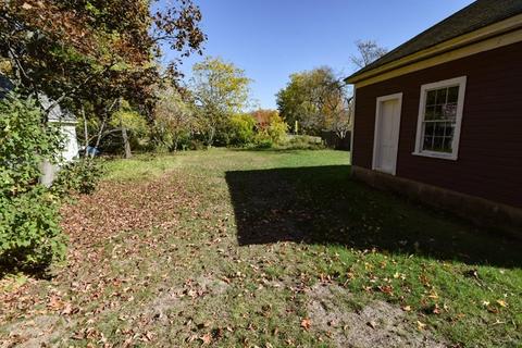 231 S Main St, Orange, MA 01364 photo 4