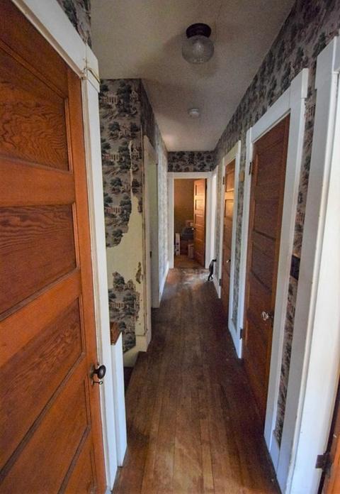 231 S Main St, Orange, MA 01364 photo 12