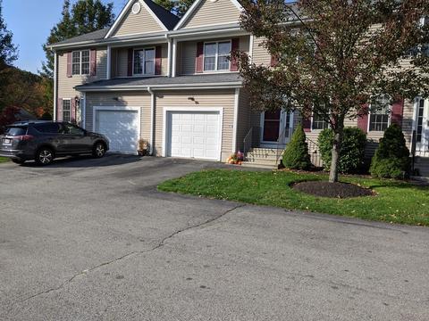 21 Third St #B, Webster, MA 01570 photo 2