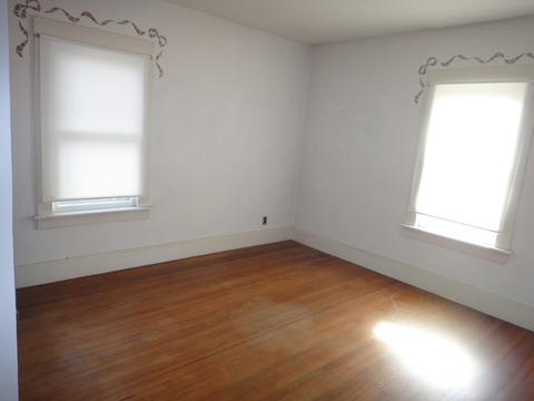 27 Howes St, Springfield, MA 01118 photo 23