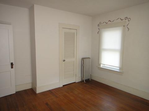 27 Howes St, Springfield, MA 01118 photo 24