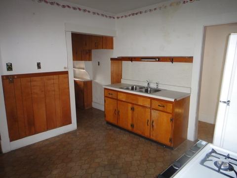27 Howes St, Springfield, MA 01118 photo 14