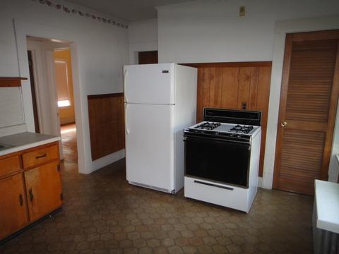27 Howes St, Springfield, MA 01118 photo 13