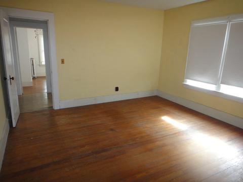 27 Howes St, Springfield, MA 01118 photo 20