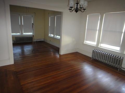 27 Howes St, Springfield, MA 01118 photo 16