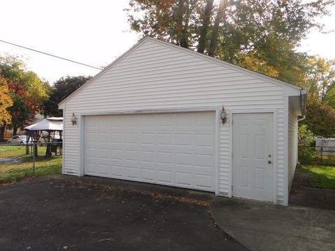 27 Howes St, Springfield, MA 01118 photo 25