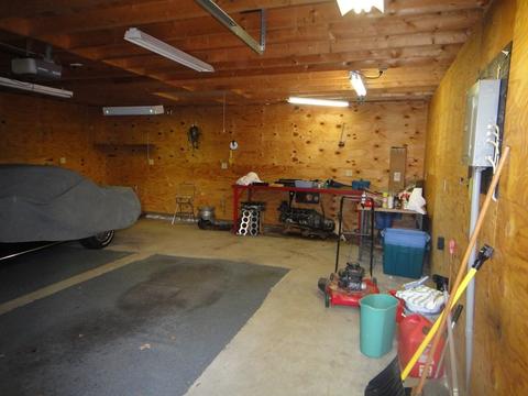 27 Howes St, Springfield, MA 01118 photo 26