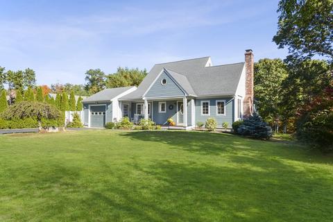 41 Surf Dr, Mashpee, MA 02649 photo 2