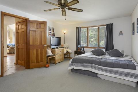 41 Surf Dr, Mashpee, MA 02649 photo 13
