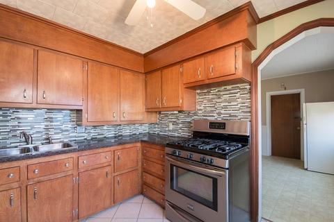 351 Jefferson St, Fall River, MA 02721 photo 12