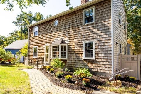 25 Willard St, Wareham, MA 02571 photo 4