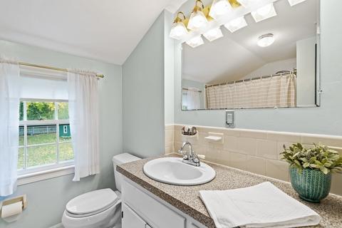 28 Douglas Rd, Dracut, MA 01826 photo 33