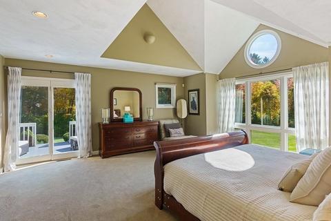 39 Strawberry Hill Rd, Acton, MA 01720 photo 16