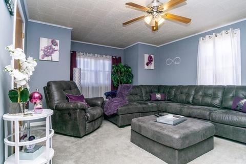 412 S Beach St, Fall River, MA 02724 photo 18