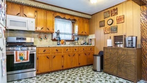 412 S Beach St, Fall River, MA 02724 photo 5