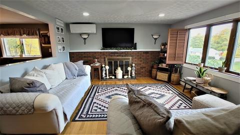 46 Heritage, Sutton, MA 01590 photo 9