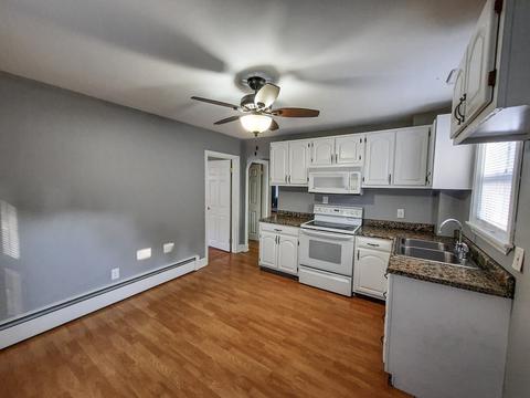 549 Dwelly St, Fall River, MA 02724 photo 6