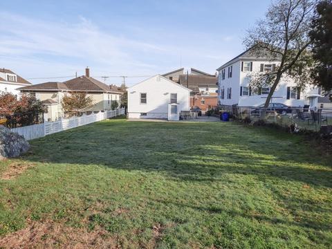 549 Dwelly St, Fall River, MA 02724 photo 22