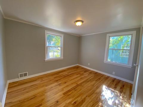 72 Midway St, Springfield, MA 01151 photo 8