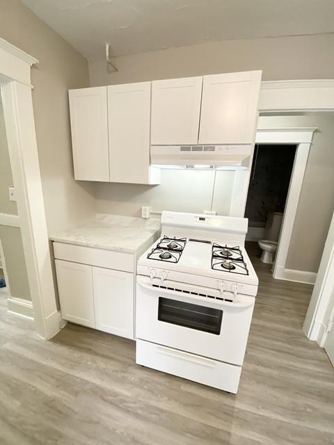95 Suffolk St, Springfield, MA 01109 photo 14