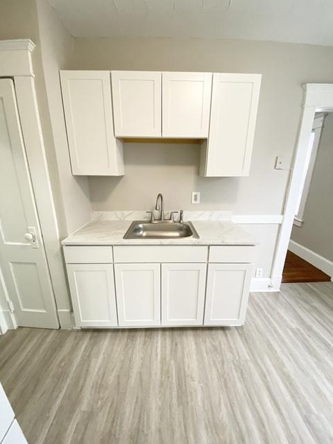 95 Suffolk St, Springfield, MA 01109 photo 13