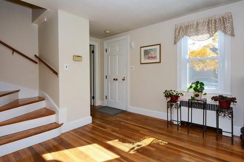 5 Robert Rd, Marblehead, MA 01945 photo 4