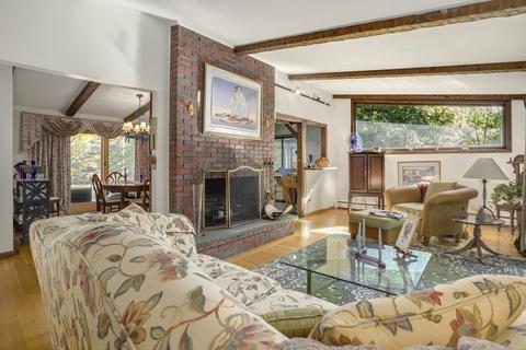 12 Audubon Rd, Reading, MA 01867 photo 14