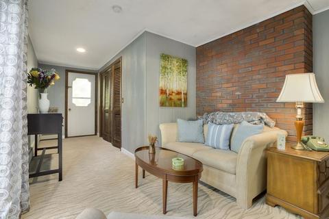 12 Audubon Rd, Reading, MA 01867 photo 9