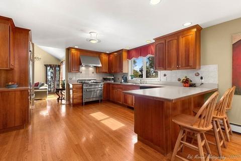 61 Spring Rd, Nahant, MA 01908 photo 9
