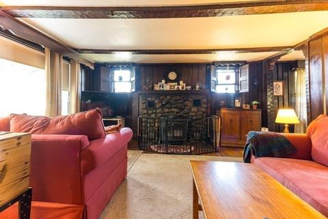 9 John St, Fairhaven, MA 02719 photo 13